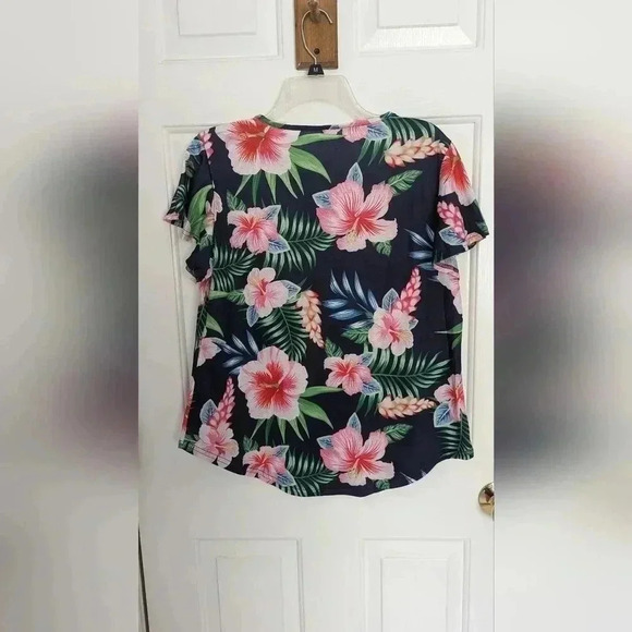 Ruffle Short Sleeve Round Neck Tunic Flutter Sleeve Women's Shirt Size Large EUC - Picture 9 of 10